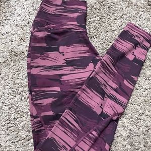 Alphalete medium surface leggings